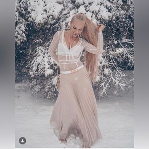 Zara womens skirt size s elegant super long nude